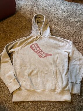 Throwback Boston Red Sox Homage Hoodie - Medium